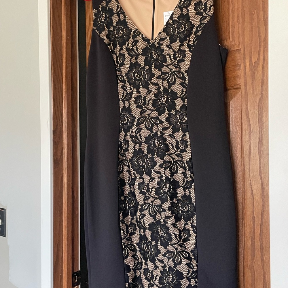 Cute NWT black dress